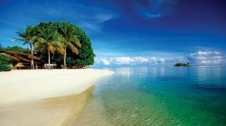 На территории острова протекает нескольк