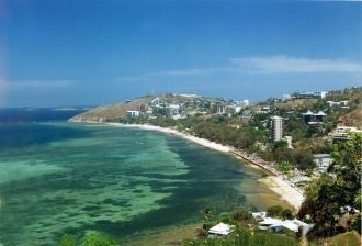 Между возвышенностями расположены широки