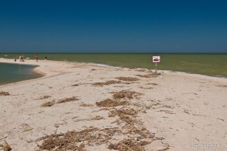 Ширина пляжей в районе Таганрогского зал