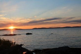 В летнее время в открытом озере наиболее