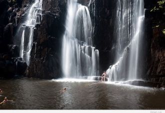 Водопад Маккензи в Австралии