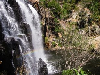 Австралийский водопад Маккензи