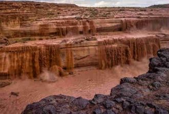Навахо, Аризона - водопад Гранд-Фолс