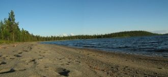 В гидрохимическом отношении Умбозеро сла