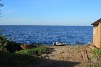 С каждым годом озеро Воже мелеет.