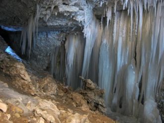 Музейная пещера