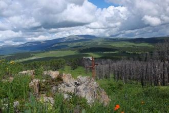 Сарлык — культовая для алтайцев гора, ро