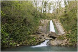 По легенде, Емельян Пугачев остановился 