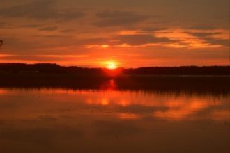 На озере ведётся промысел ряпушки, сига 