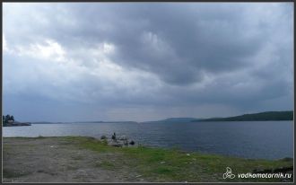 Через озеро проходит большая семужья рек