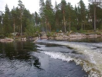 Из островов выделяется Великий, занимающ