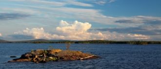 Большинство островов не велико по размер