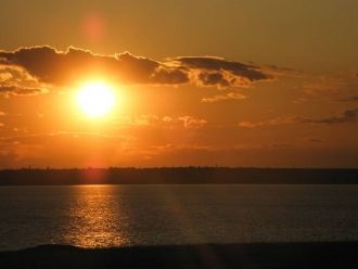 Грунт в озере, как правило, песчаный, но