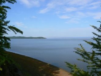 В низменности вокруг озера Удыль в устья