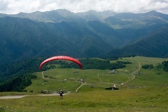 Вершина Диклосмта высотой в 4285 м.