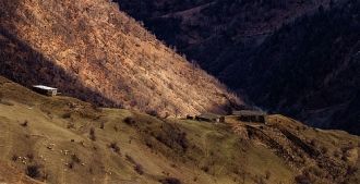 У подножия Диклосмта-4285м.