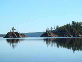 При среднем возвышении водоразделов над 
