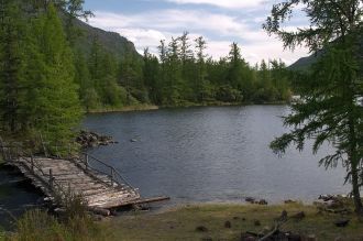 Суть заключается в том, что на берег чел