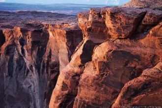 В 1972 году озеро и окружающие его терри