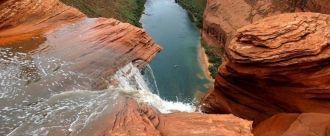 Глен-Каньон (Glen Canyon) – одна из самы