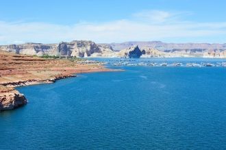 Глен-Каньон далеко не маленький парк. Он