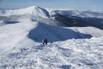 Северные и восточные склоны вершины очен
