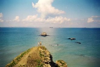 Является самой западной точкой Краснодар