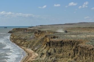 Если линию холмов мысленно принять за др