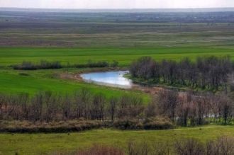 Имеет 5 основных притоков: Токмак, Чингу