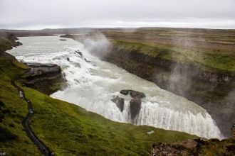 Другие видят в водяных брызгах множество
