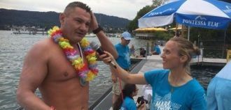 Молдавский спортсмен переплыл Северный п