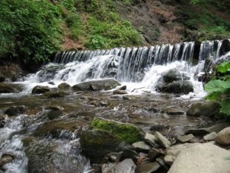 И поэтому не удивительно, что расположен