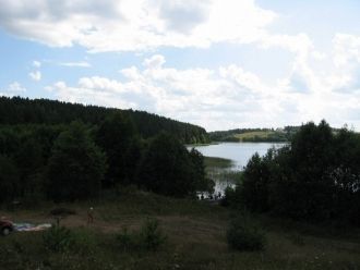 Если учесть значительную глубину озера и