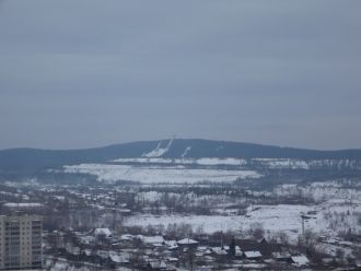 На горе Долгой круглогодично действует г