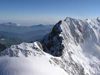 Гора Шхара. Кавказ.