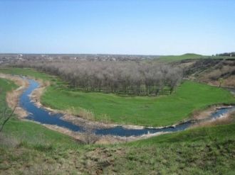 Ее длина — 141 км.