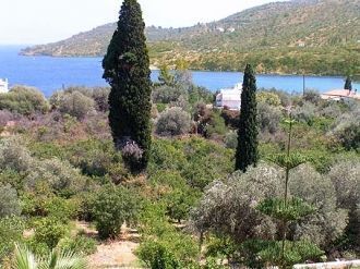 Своей живописной красотой Лемондасос вдо