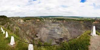 Эта знаменитая гора не принадлежит однак