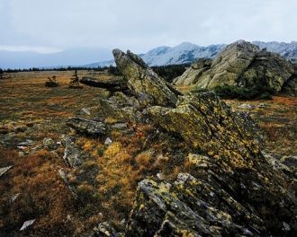 Если сбежать метров на 300-400 вниз, то 