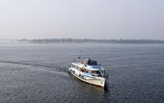 Волга - главная артерия Поволжья, котора