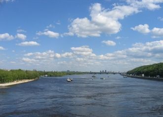 Теперь (после постройки каскада водохран