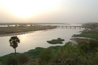 Река Нигер — крупнейшая в Западной Африк