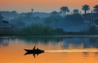 Река Нил на закате.