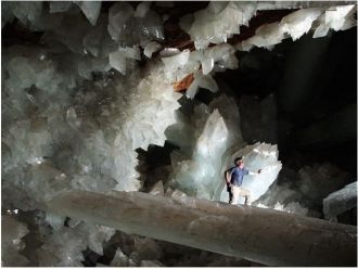 Длина некоторых кристаллов достигает оди