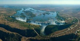 Виктория - единственный водопад в мире, 