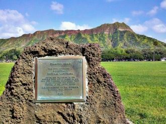 Почти вся туристическая инфраструктура и