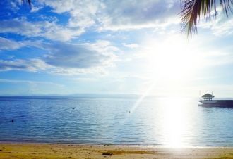 Туристов привлекает та часть моря Камоте