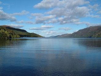 Озеро является в Шотландии вторым по вел