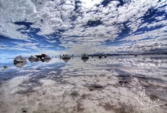 В период дождей на поверхности солончака