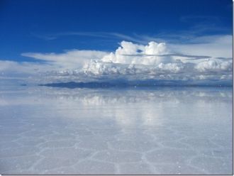 Солончак Уюни примечателен тем, что явля